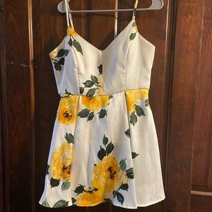 Windsor yellow floral homecoming dress